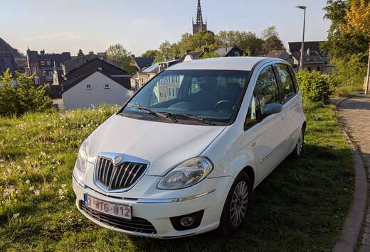 Lancia Musa 1.4 16v Elefantino Carpass