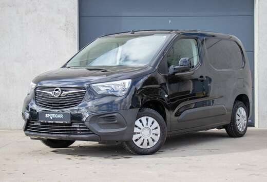 Opel L1H1 2 ZIT 1.5D MT5 76PK NAVISENSORENTREKHAAK