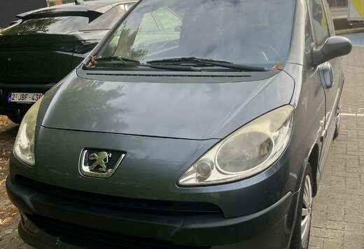 Peugeot 1.4i Trendy