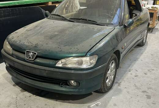 Peugeot Cabriolet 1.8 Roland Garros