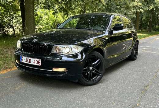 BMW 116iA