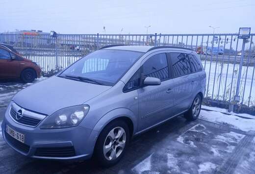 Opel Zafira 1.6i XEP 16v Cosmo