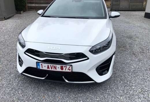 Kia 1.6 CVVT Aut. EX