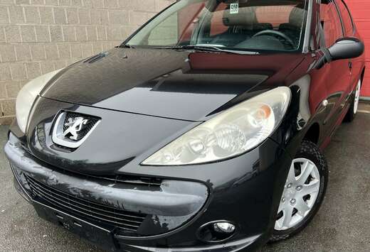 Peugeot + 1.4 HDi Trendy + CLIM