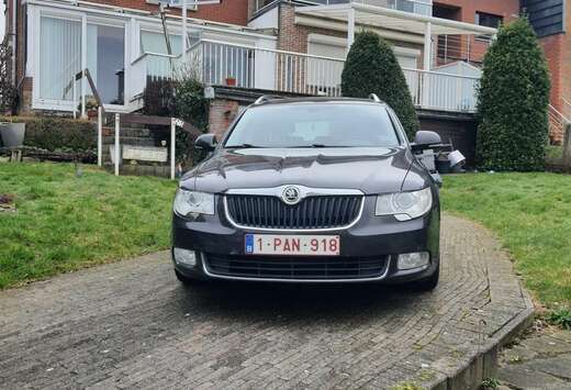 Skoda Superb SW 1.6 CR TDi GreenLine Elegance DPF
