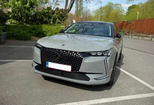 DS 4 E-TENSE 225 La Première