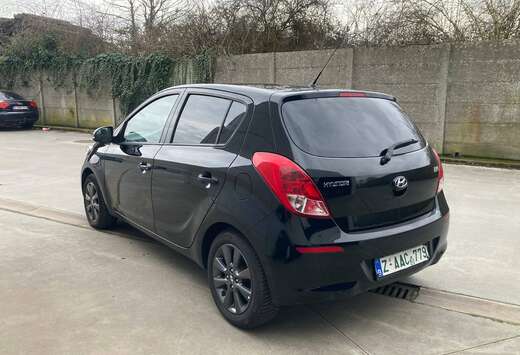 Hyundai 1.2benzine 2015 met 107000km*GO EDITIE*GARANT ...