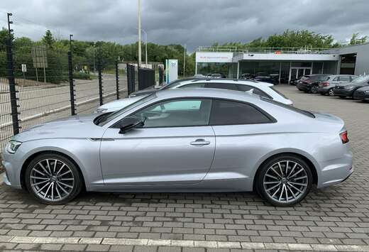 Audi Full S-Line / Phares Matrix / Jantes 19 Pouces
