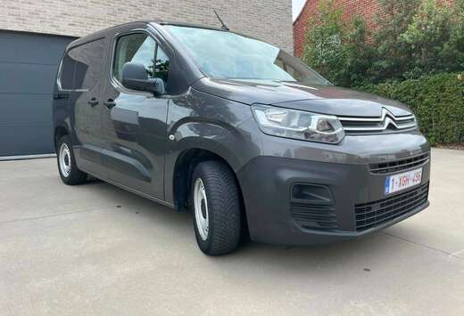 Citroen 1.5 BlueHDi M Light Club S/S (6.2)