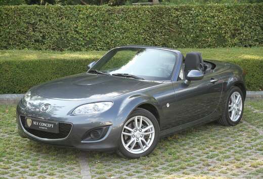 Mazda Roadster Coupé - Recaro - Bose - 1er main