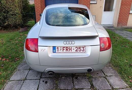 Audi TT Coupé 1.8 Turbo 20v Ambition