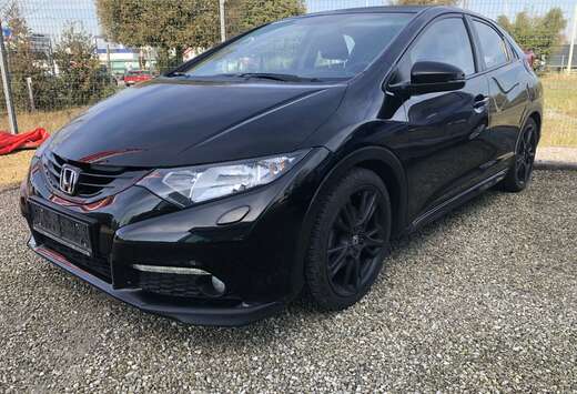 Honda Civic 1.4i Elegance Black Edition