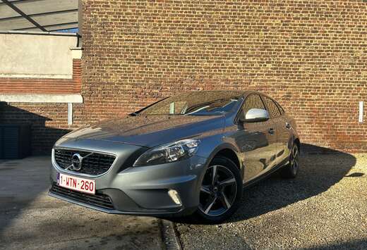 Volvo V40 2.0 D2 Eco R-Design