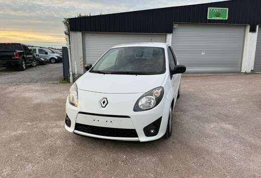 Renault 1.2i Luxe Easy