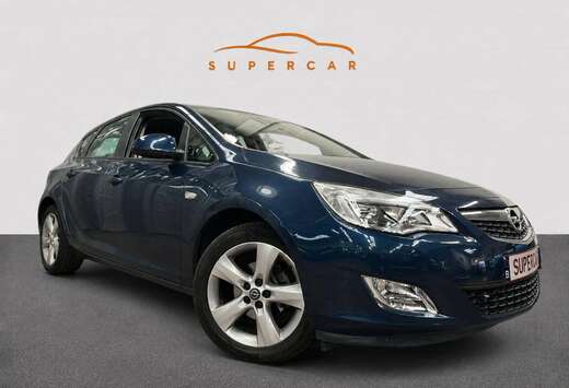 Opel Astra 1.4i Cosmo/ A/C /Capt AR/  Cruise/ 171€  ...