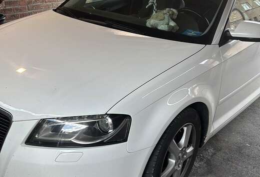 Audi 1.6 TDI Sportback DPF Ambiente