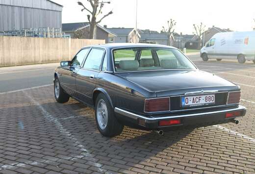 Jaguar Sovereign 4.0L
