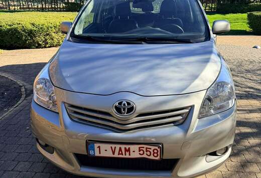 Toyota Verso 2.2 D-4D D-CAT Premium 7pl.