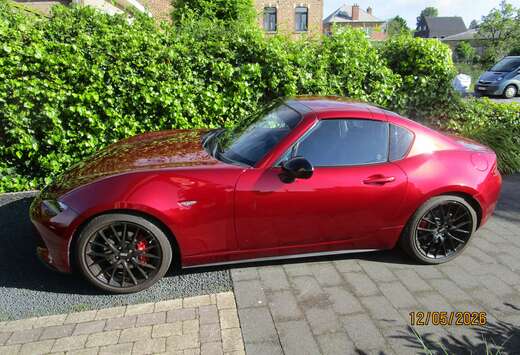 Mazda MX-5 2.0i RF Skyactiv-G Homura