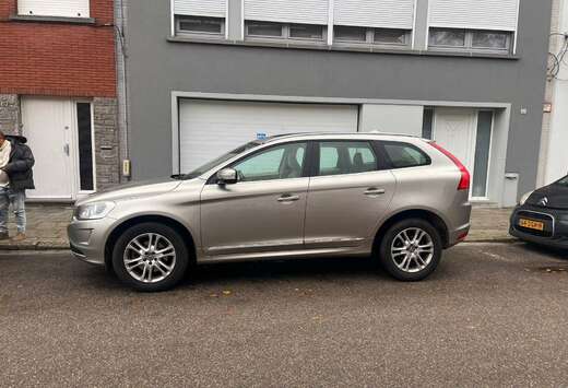 Volvo D4 AWD Geartronic Momentum