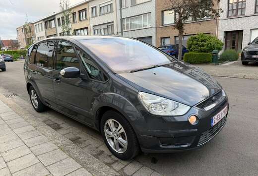 Ford 2.0i Titanium