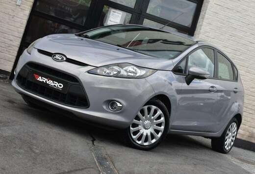 Ford 1.25i Titanium / Verw Zetels / Airco / Topstaat  ...