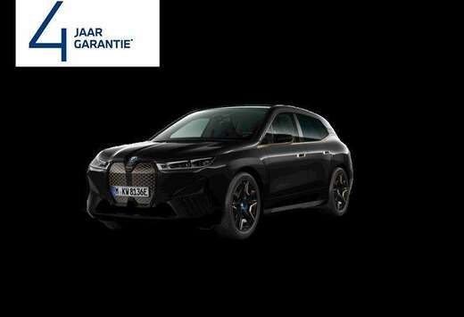 BMW xDrive50 Sport  PANO  TOWB