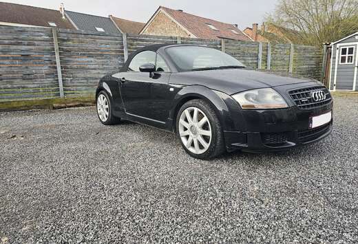 Audi TT Roadster 3.2i V6 24v Quattro DSG