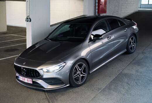 Mercedes-Benz CLA 180 Business Solution Essential