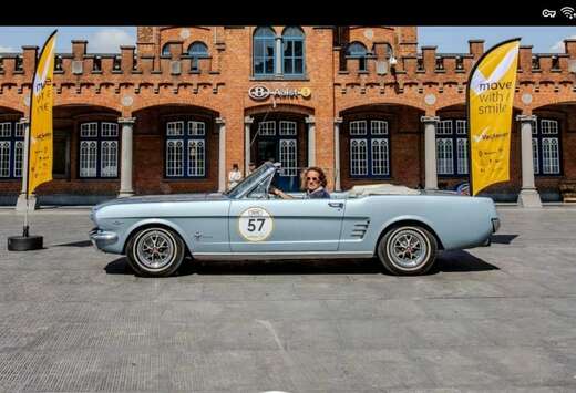 Oldtimer Ford Mustang cabriolet 1966 V8 289