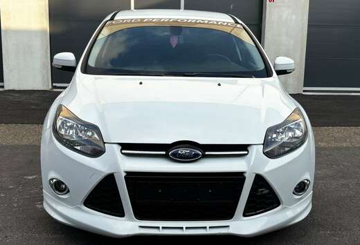 Ford Ford Focus ST-Look 1.6 TDCI