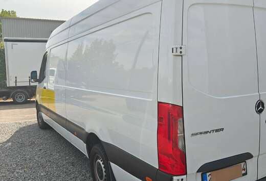 Mercedes-Benz 317 2.0 CDI L3H2 RWD 9G-tronic (EU6d-T)