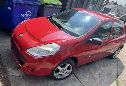 Renault 1.2i Authentique