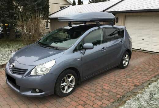 Toyota Corolla Verso 2.2 Turbo D4D 16v Linea Luna 7pl ...