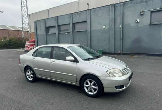 Toyota 1.6i BOTE AUTOMATIQUE AIRCO CUIR JANTE ALUMINI ...