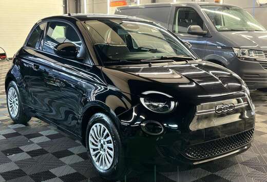 Fiat Passion Electric Automaat bj. 2022 amper 16000km