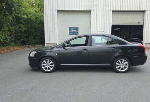 Toyota 2.0i VVT-i 16v PETROL-AUTOMATIC