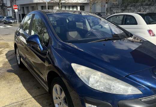 Peugeot 1.4 VTi 95ch Confort Pack