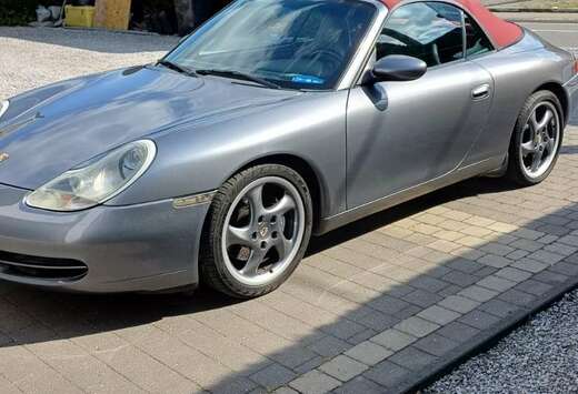 Porsche 3.4i Tiptronic S