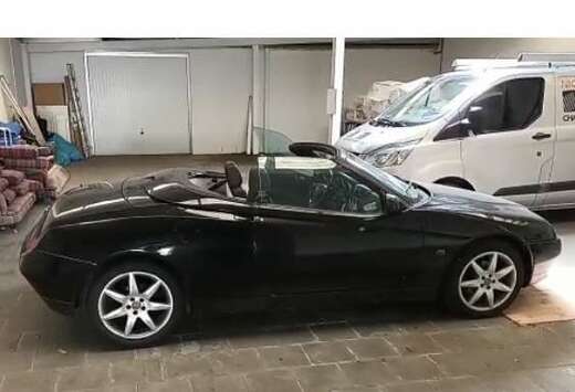 Alfa Romeo 2.0i Lusso