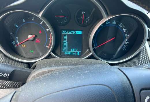 Chevrolet Cruze hatchback 1.4 Turbo LT Start