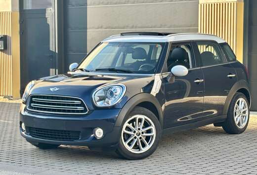 MINI Mini Countryman 1.6i Cooper Cuir Pano GPS Ja 17