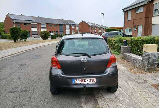 Toyota Yaris 1.0i VVT-i Chill Out II