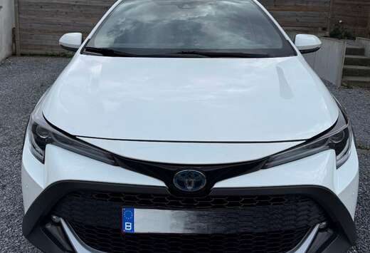 Toyota Corolla SW Hybrid 1.8 Trek e-CVT