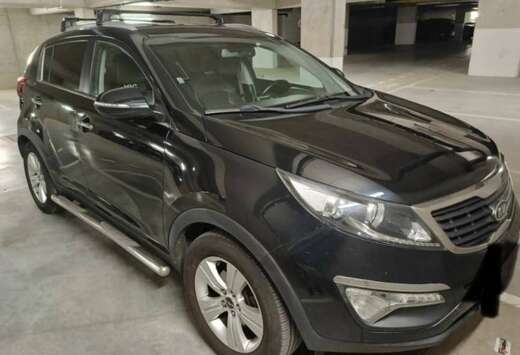 Kia 1.6i 2WD Access