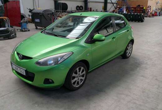 Mazda 1.3i marchand/export