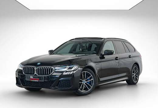 BMW 530e Touring  BTW  GARANTIE  M PAKKET  PANO