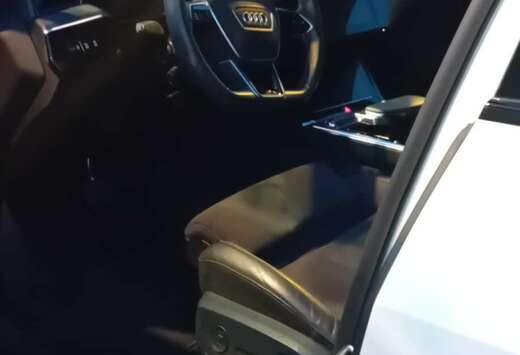 Audi Q8 Black Edition  e-Tron 89 kWh 50 Quattro S lin ...
