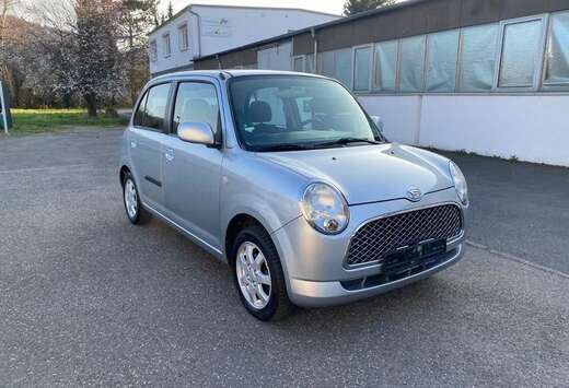 Daihatsu 1.0i 12v Top