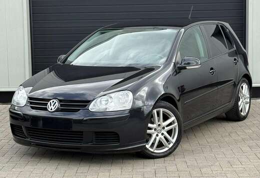 Volkswagen Volkswagen Golf 5 Édition Sport 1.6 FSI E ...